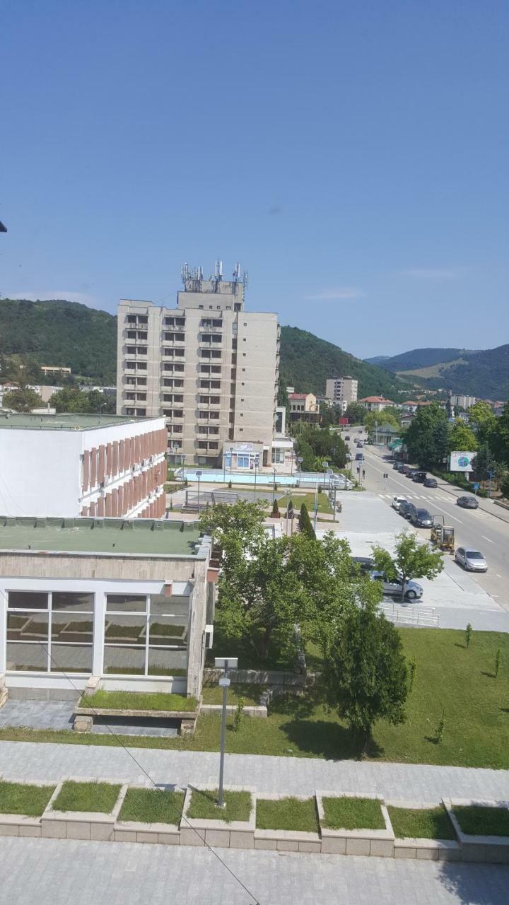 Apartament Victory Orsova Exterior photo
